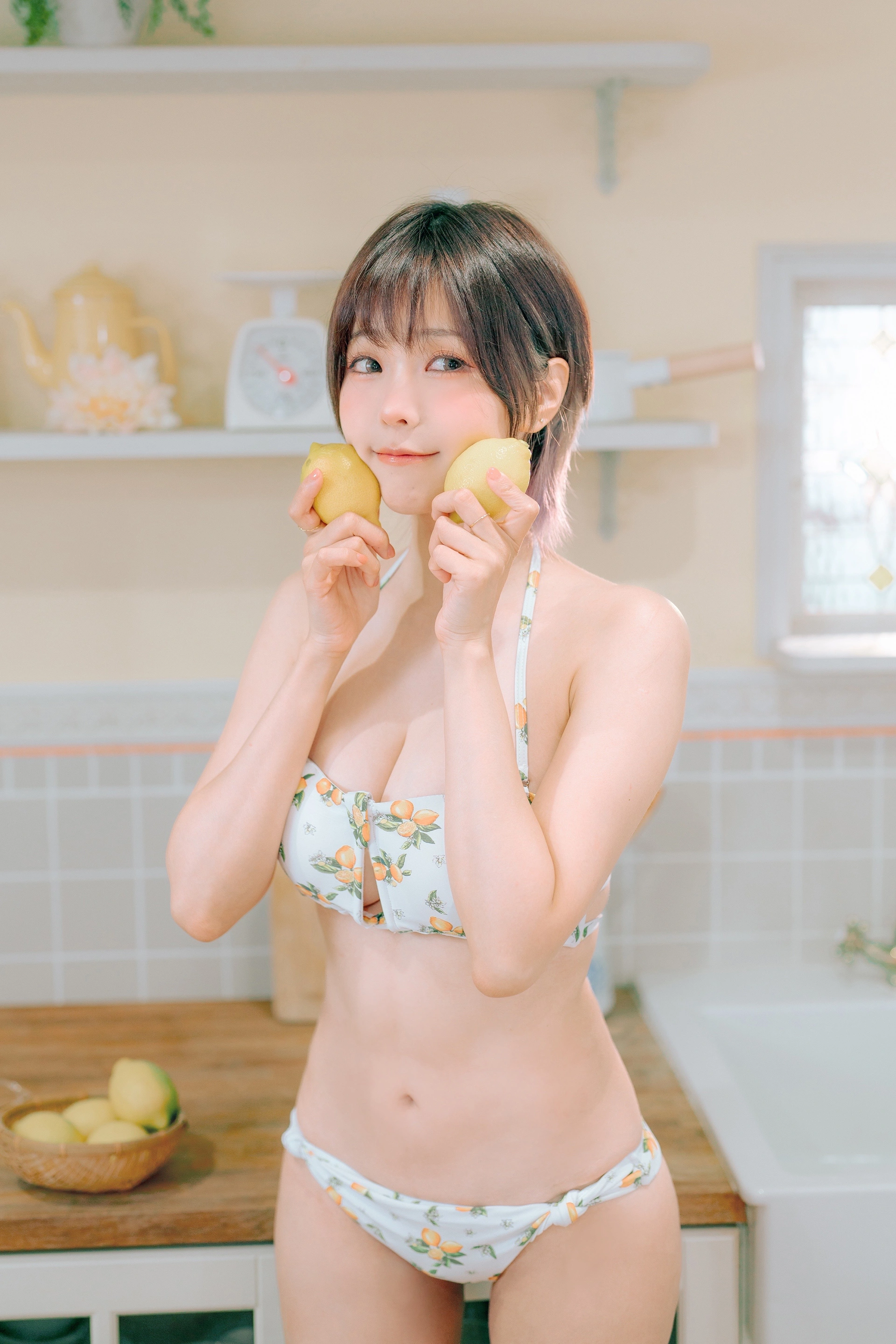 ElyEE子 - NO.123【寫真8月訂閱】C-檸檬泳裝 Lemon Swimsuit 1