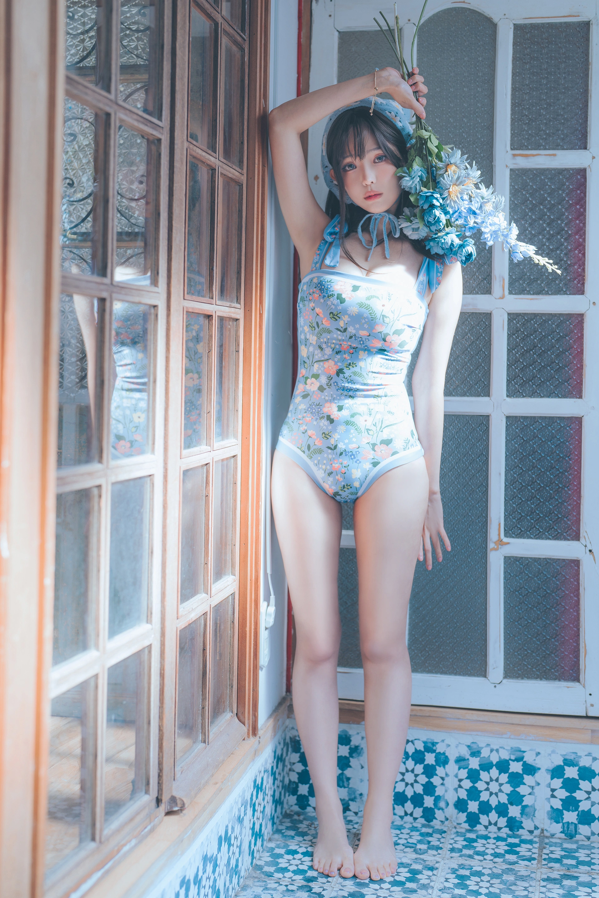 ElyEE子 - NO.124【寫真8月訂閱】D-復古水藍花 Vintage Aqua Blossom 0