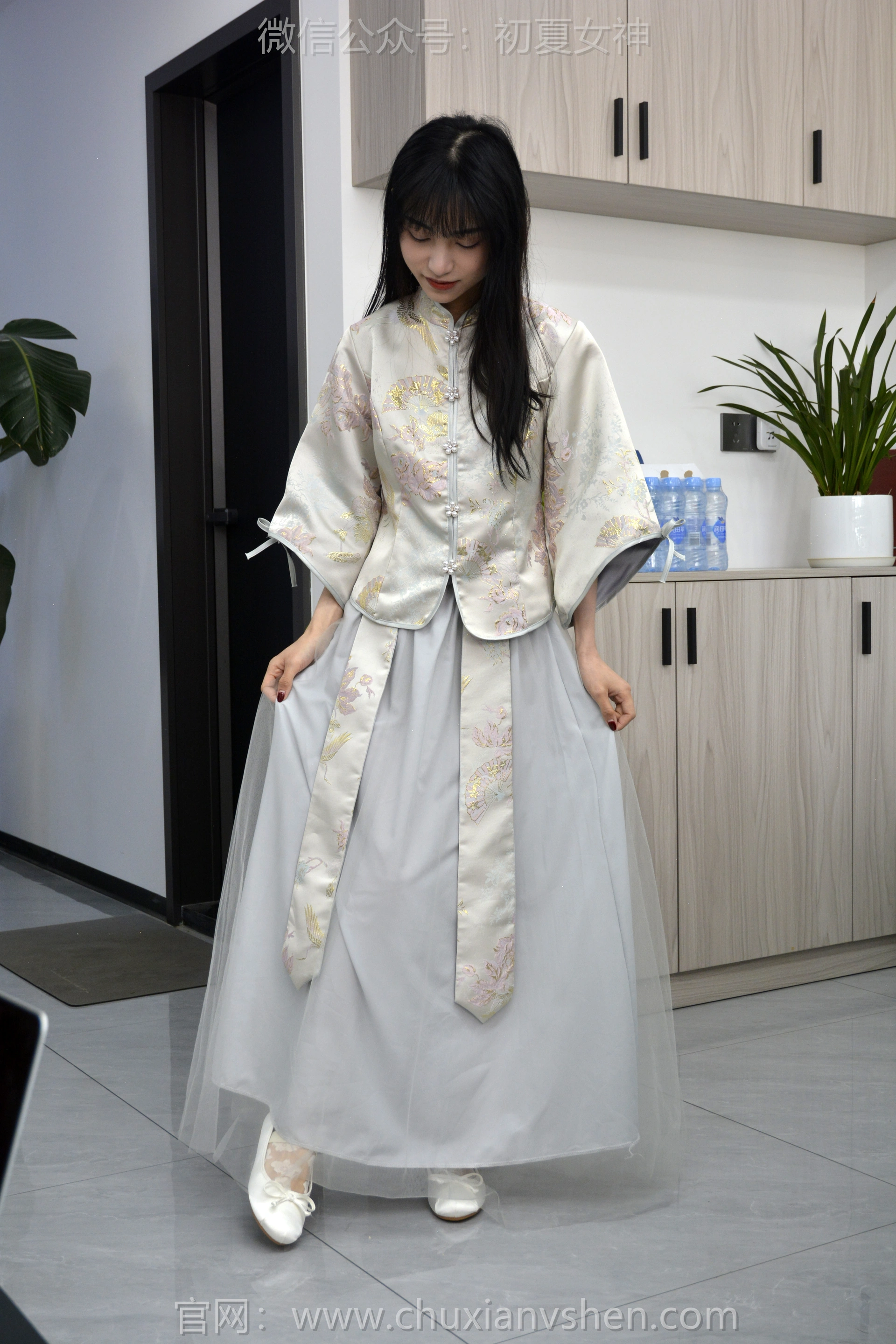 初夏女神 No.154 柒柒 最美伴娘 1